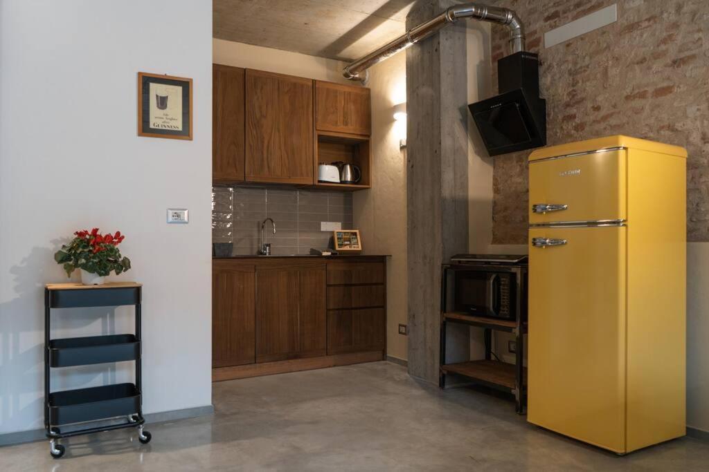 Centro Storico Recinto Dei Nobili 2-Private Parking Apartment Asti Exterior photo